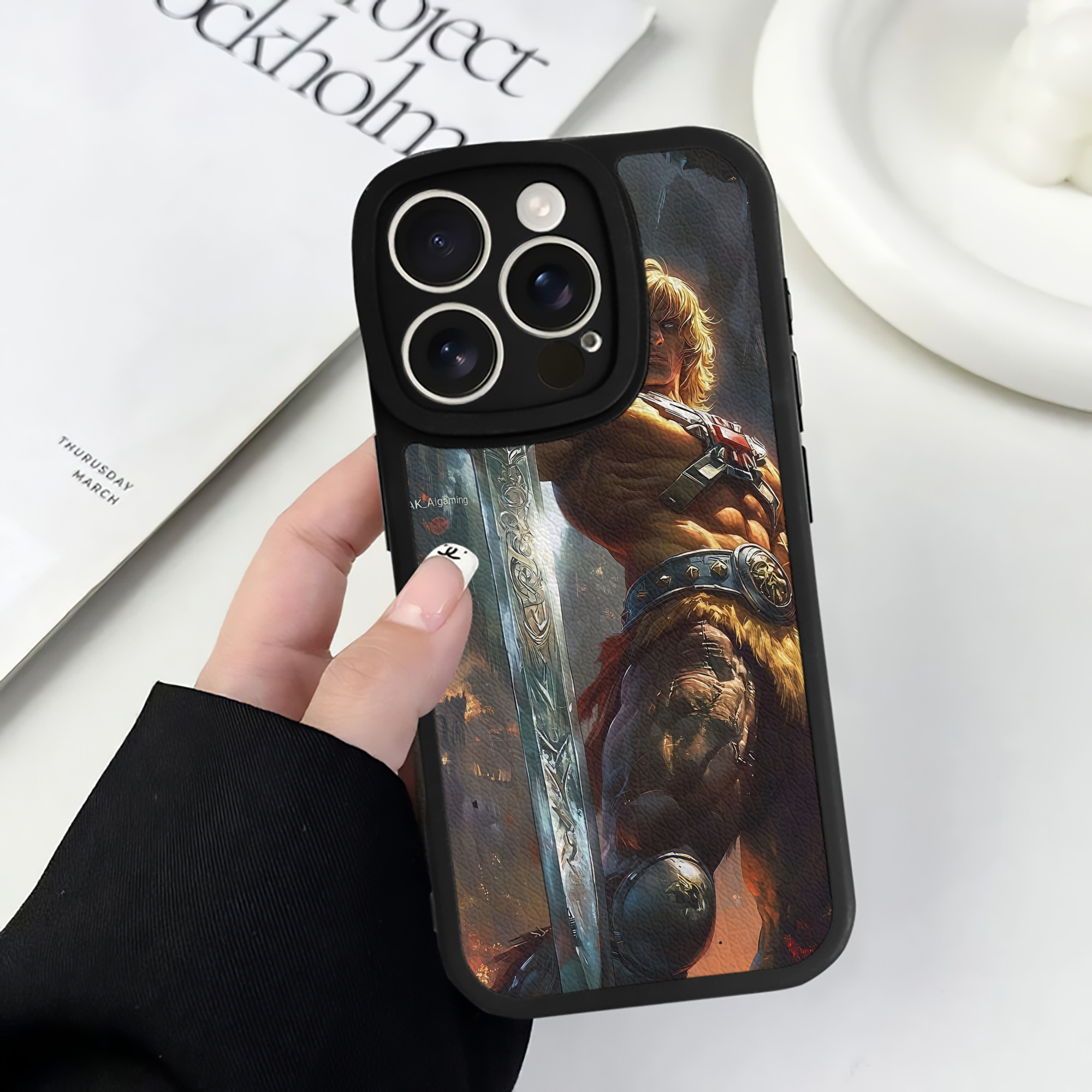 （画像用） 北斗の拳 Fist of the North Star 【iPhone 16シリーズ対応】シリコンスマホケース（レザー調） 材質：シリコン